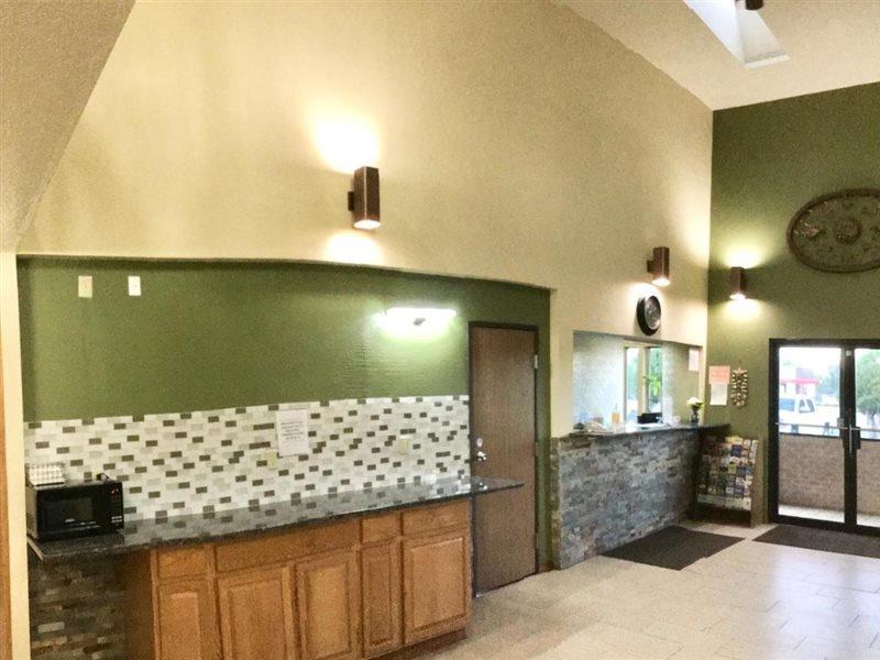 Rodeway Inn Moriarty Екстер'єр фото